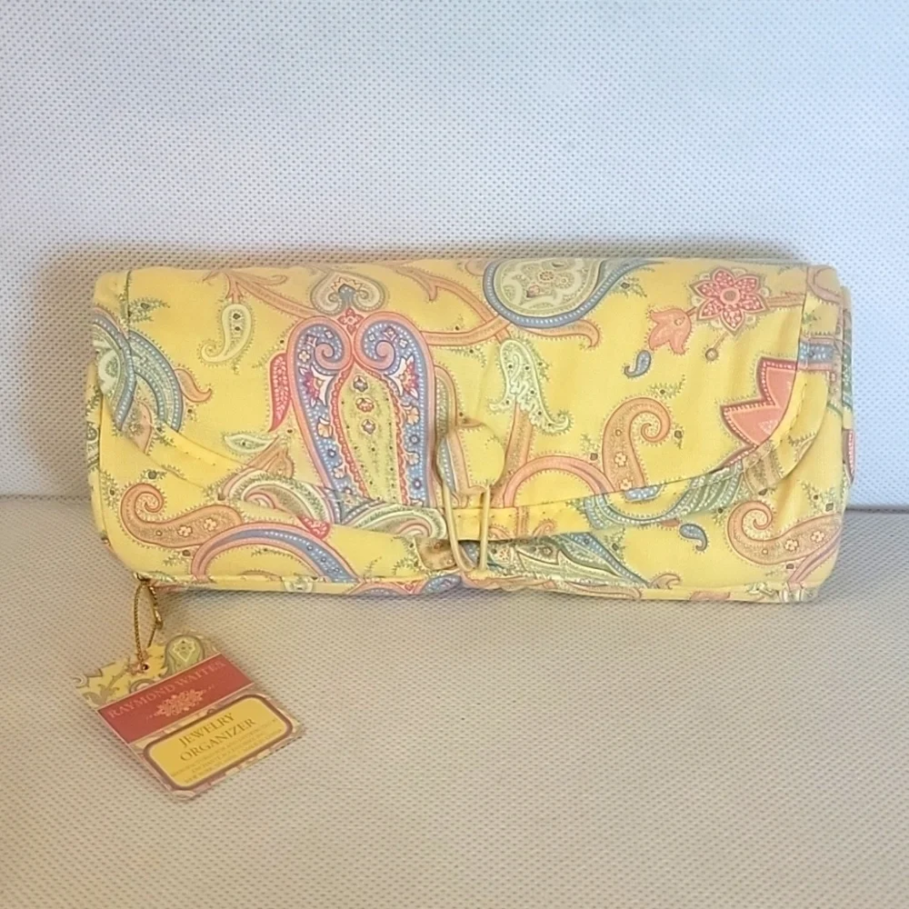 NWT - RAYMOND WAITES JEWELRY ORGANIZER‎